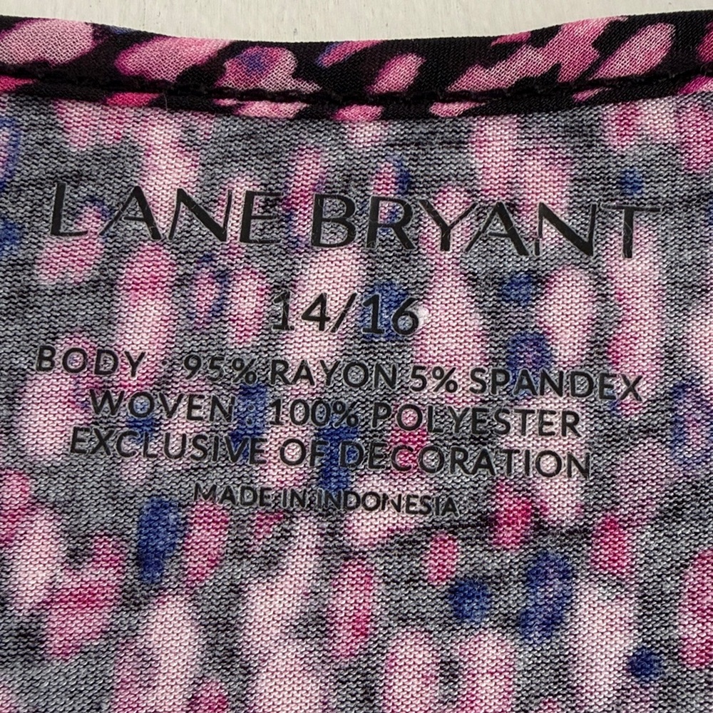 Lane Bryant Ruffled Multicolor Knit Top Size 14/16 - Picture 9 of 11